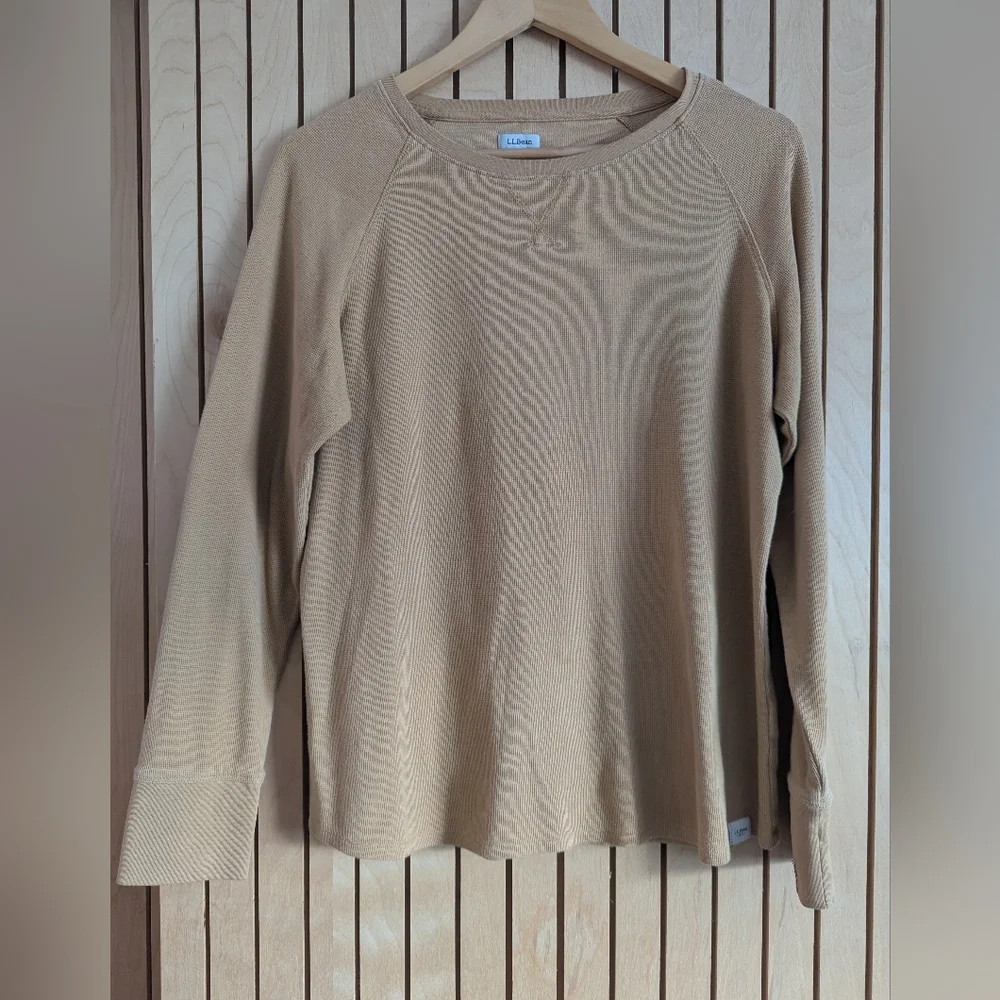 L.L. Bean Pre Shrunk Waffle Knit Thermal in Tan L - Picture 1 of 3